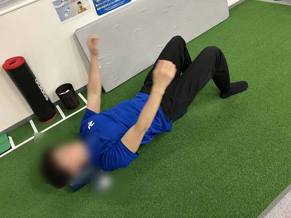 肩甲骨の運動